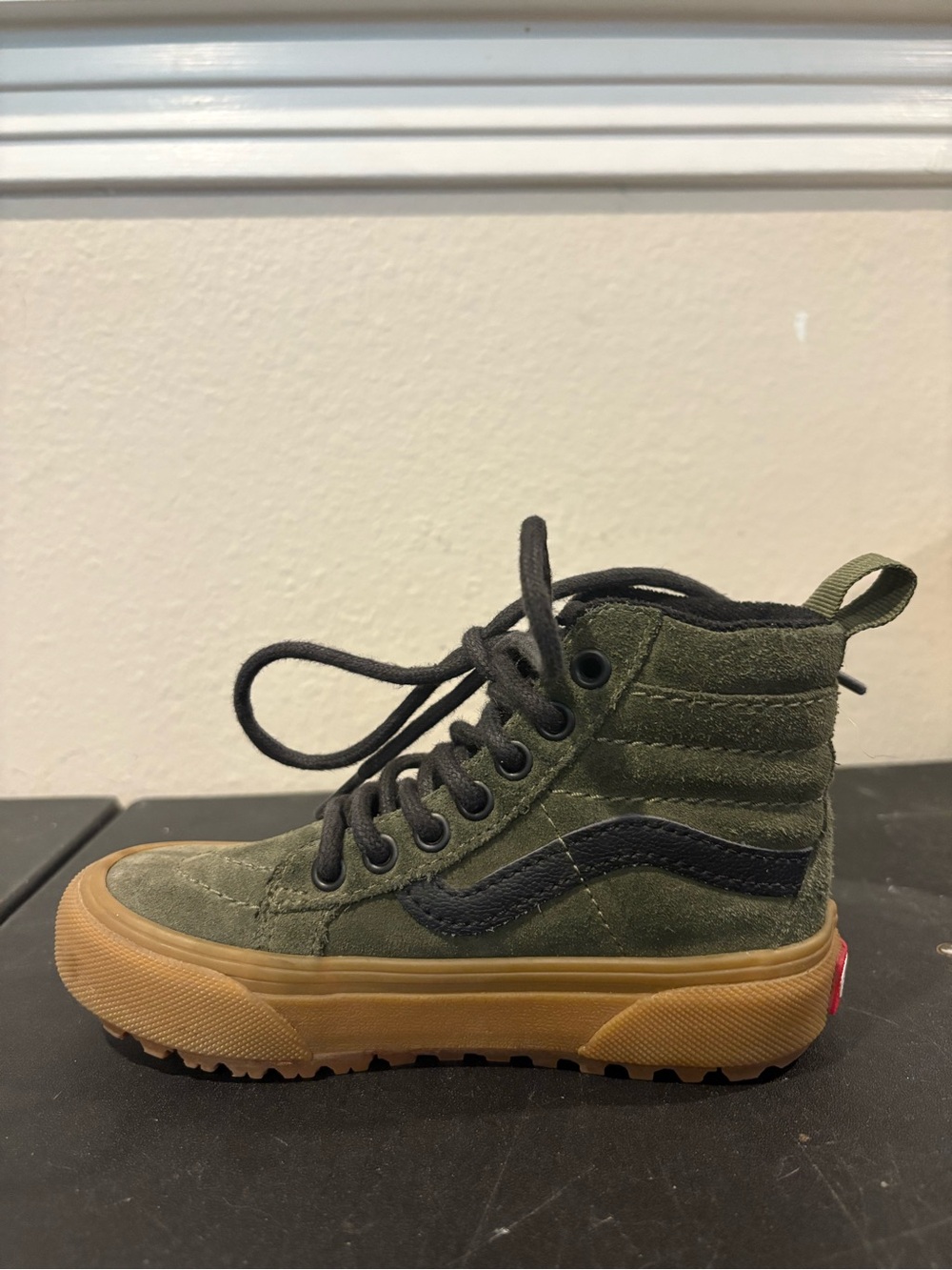 Vans MTE SK8‑Hi Water Resistant Little Kids High‑Top Shoe Green Sz 11.5 - Picture 3 of 9